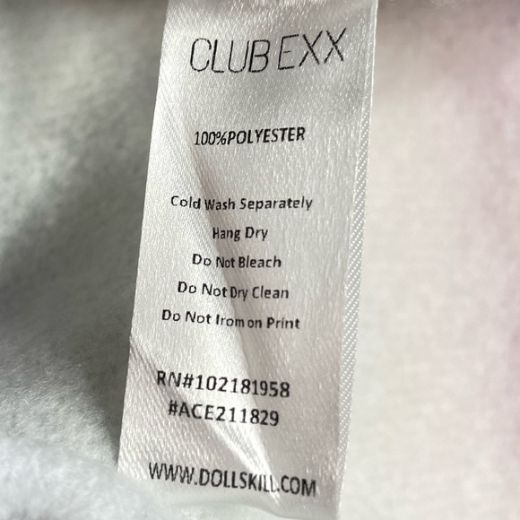Dolls Kill Club Exx Playful Player Queer 69 Cropped Hoodie Rainbow Size Large - Picture 10 of 11
